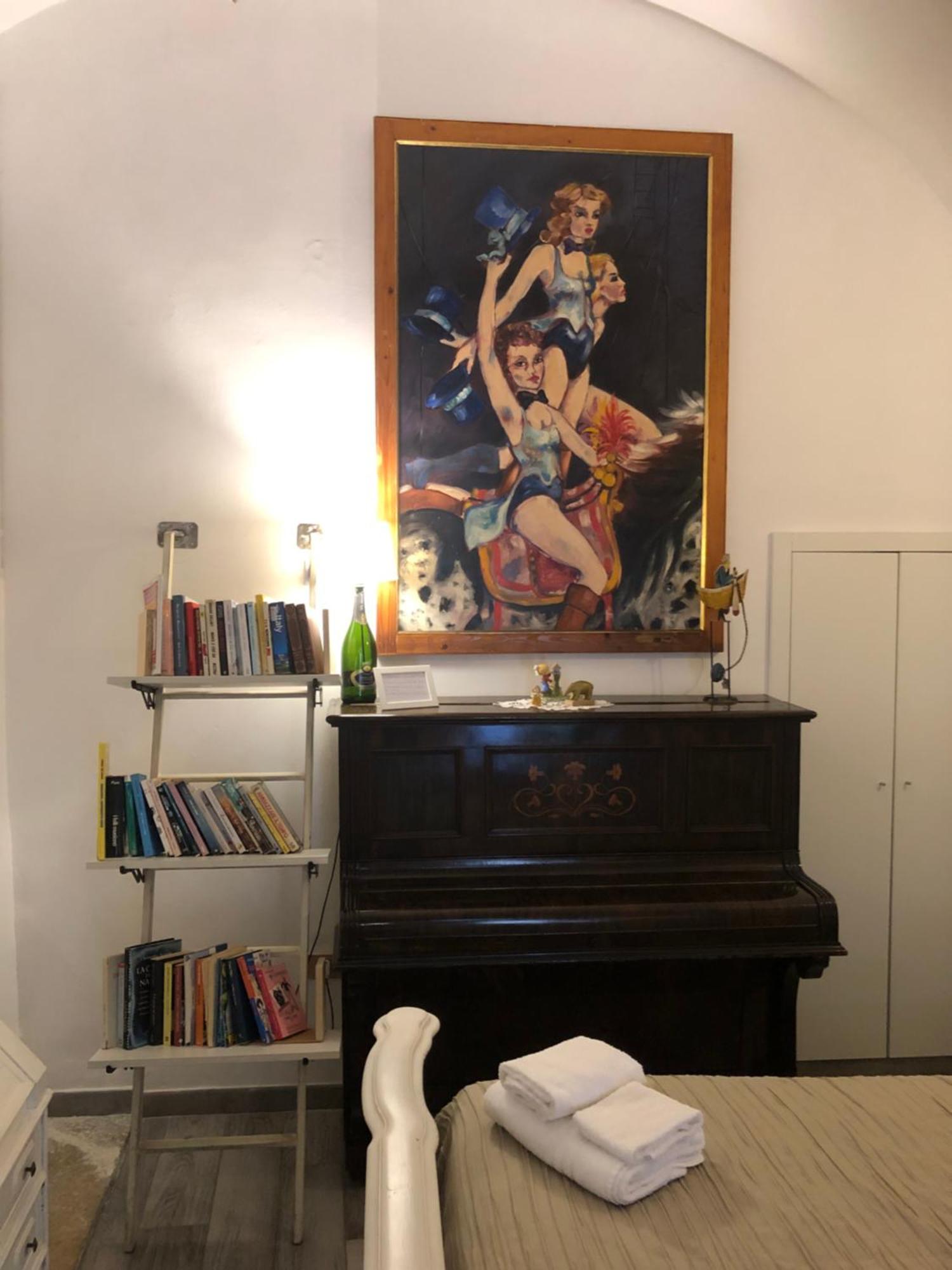 테를리치 La Piccola Casa Di Tania 빌라 외부 사진